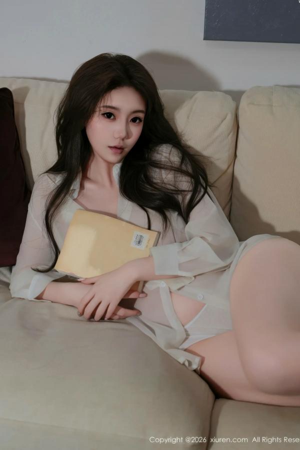   [XiuRen]高清写真图 2026.01.08 No.11208 Laurel_Zoe 薄透衬衫第16张图片